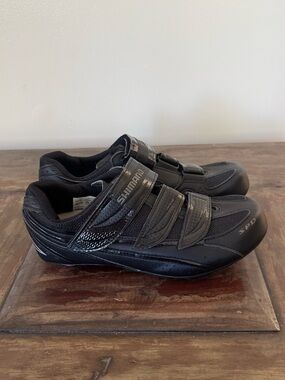 Shimano WR35 SPD black touring cycling shoes‎ cleats women’s size 8.5
